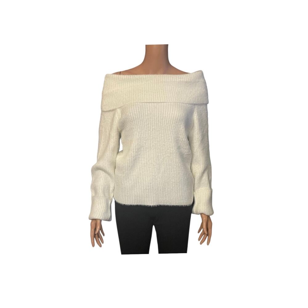 Major Label Group Over-The-Shoulder Cable Knit Sweater (Juniors) XL